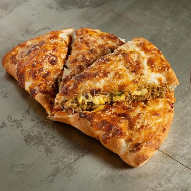 کالزونه چیز بلونز
