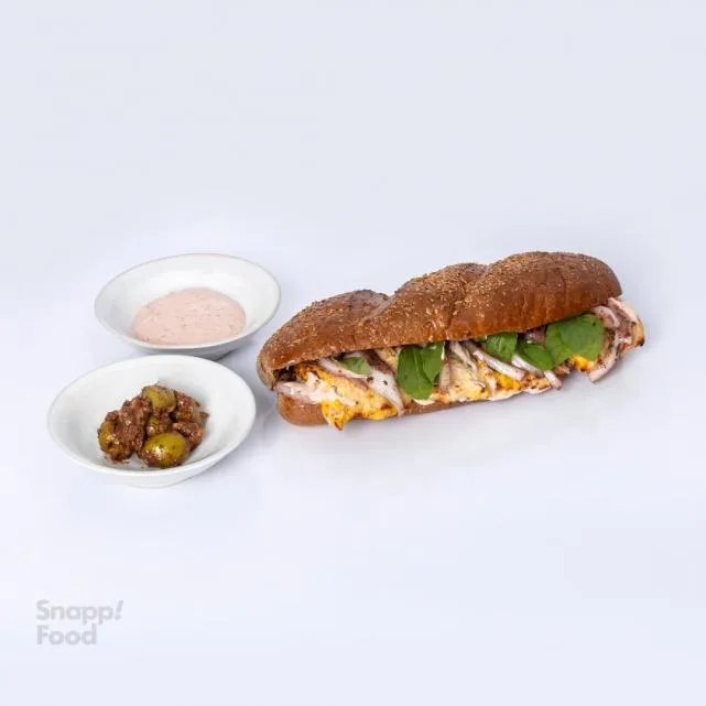 ساندویچ جوجه کباب ذغالی