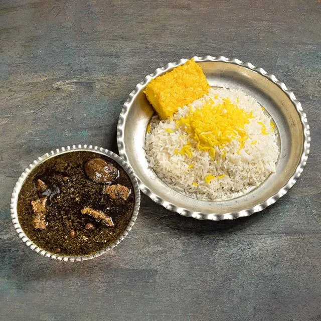 چلو خورشت قورمه سبزی