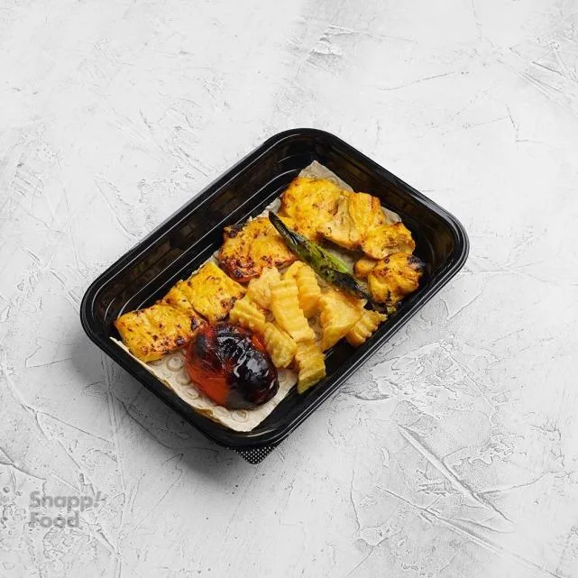 خوراک جوجه کباب سینه معمولی (یک سیخ 180 گرمی)