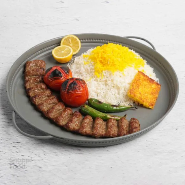 چلوکباب لقمه مخصوص(بدون دورچین)