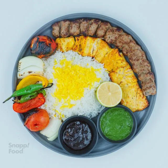 چلوکباب وزیری چلوکباب وزیری