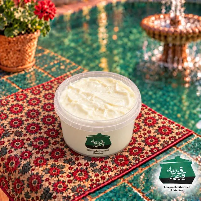ماست رویه دار