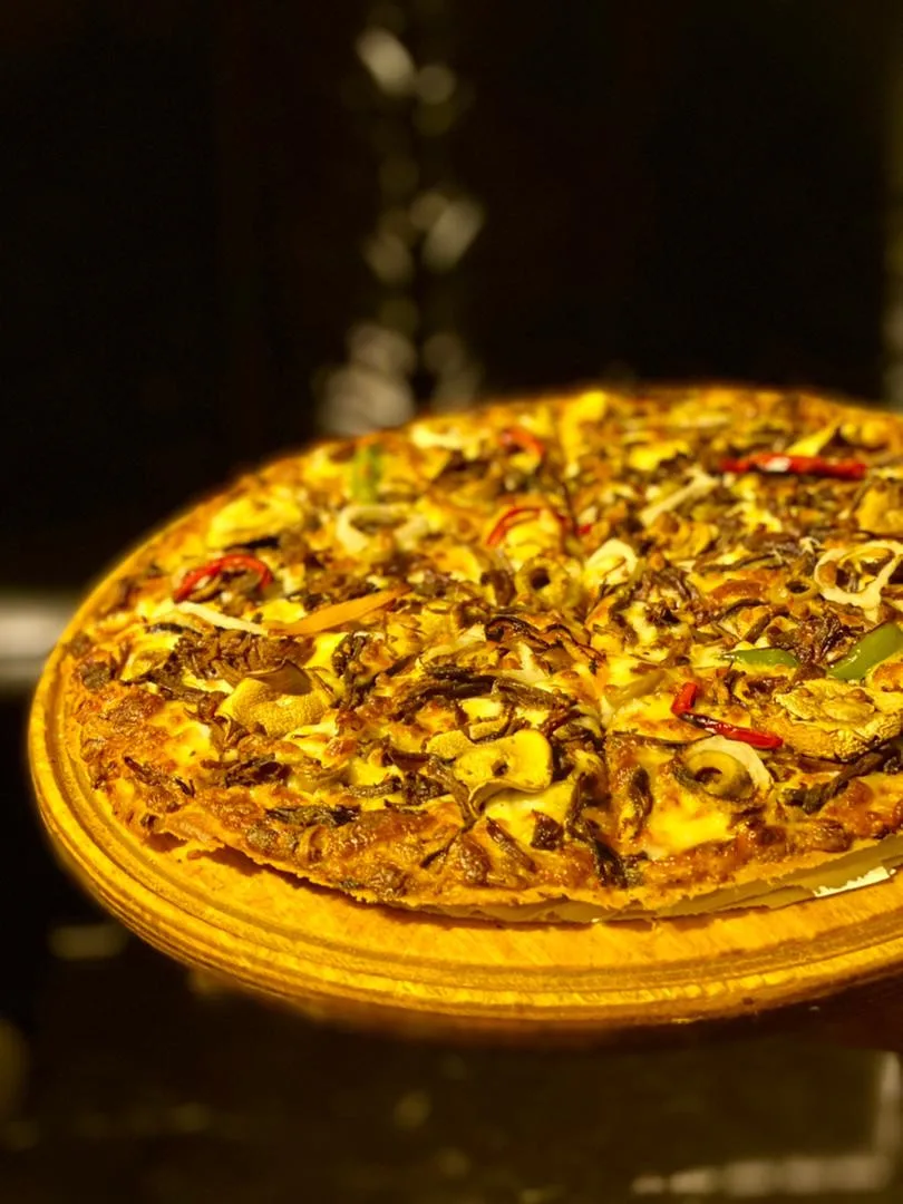 پیتزا رویسا | Roysa Pizza