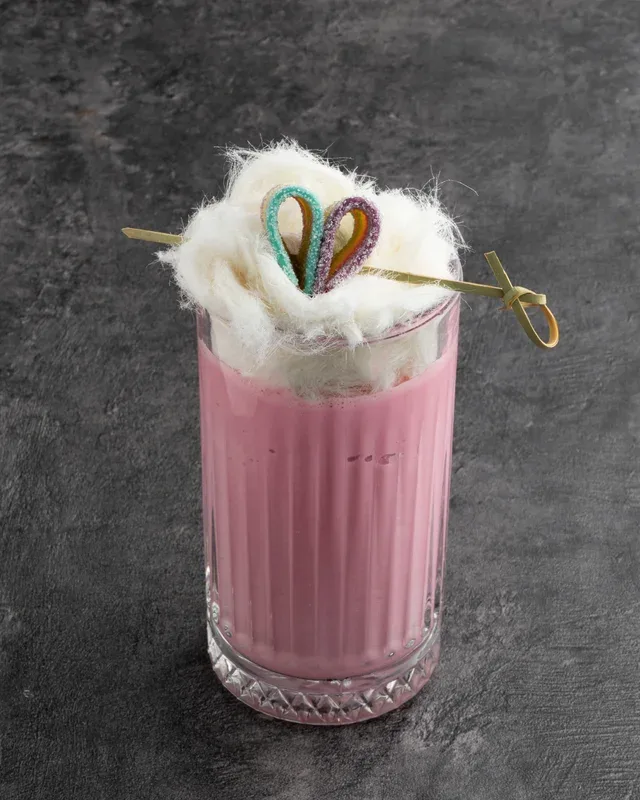 شیک توت‌فرنگی