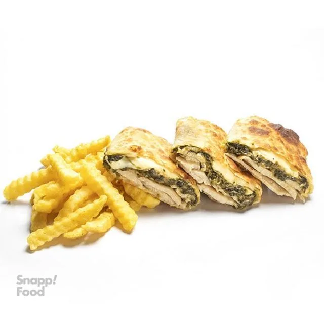 استرامبولی مرغ و اسفناج پنیری