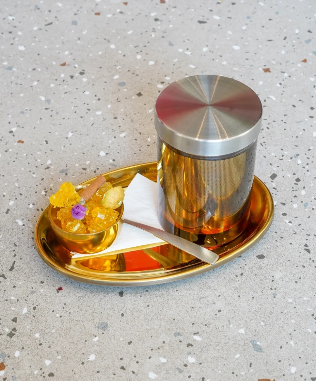 چای سیاه دمی یک نفره