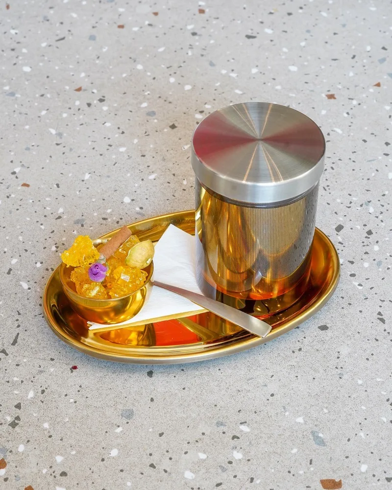 چای زعفرانی تک نفره