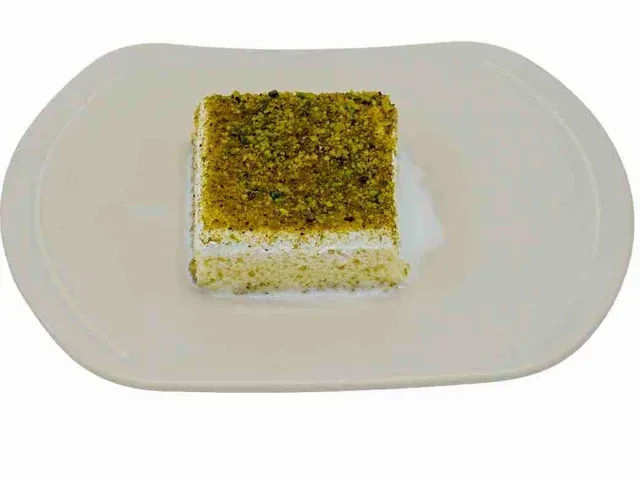 سه‌شیر پسته
