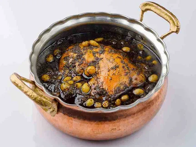 خورشت مرغ ترش