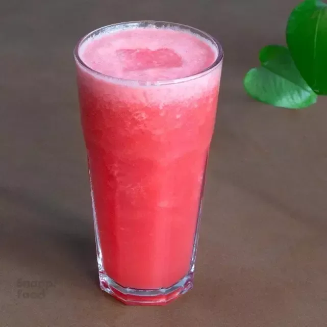 آب طالبی طبیعی